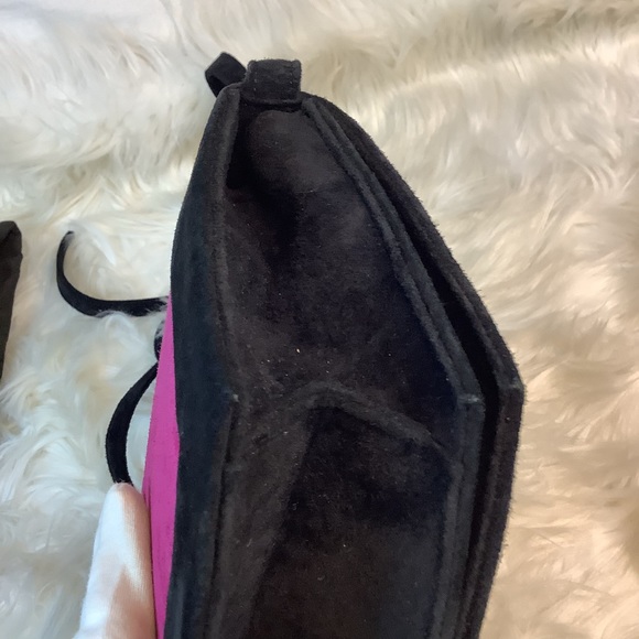 YSL Yves Saint Laurent Suede Fuschia & Black Studded with stones Shoulder bag - Picture 6 of 13